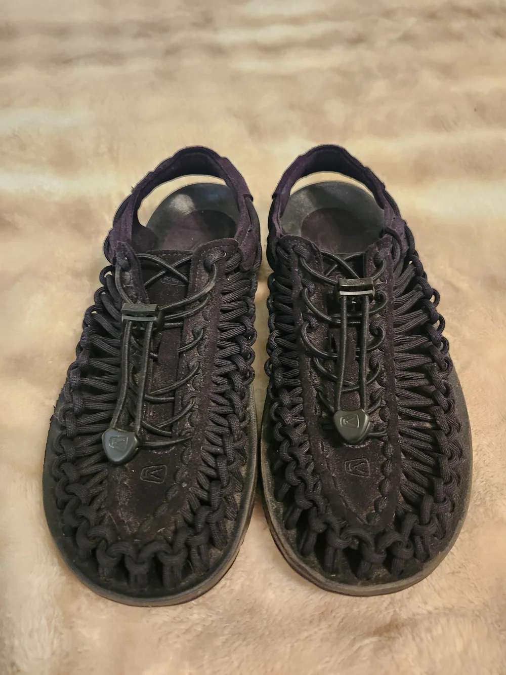 Keen Black Cord Woven Slip On Sandals Adjustable Tie Black Women 7.5